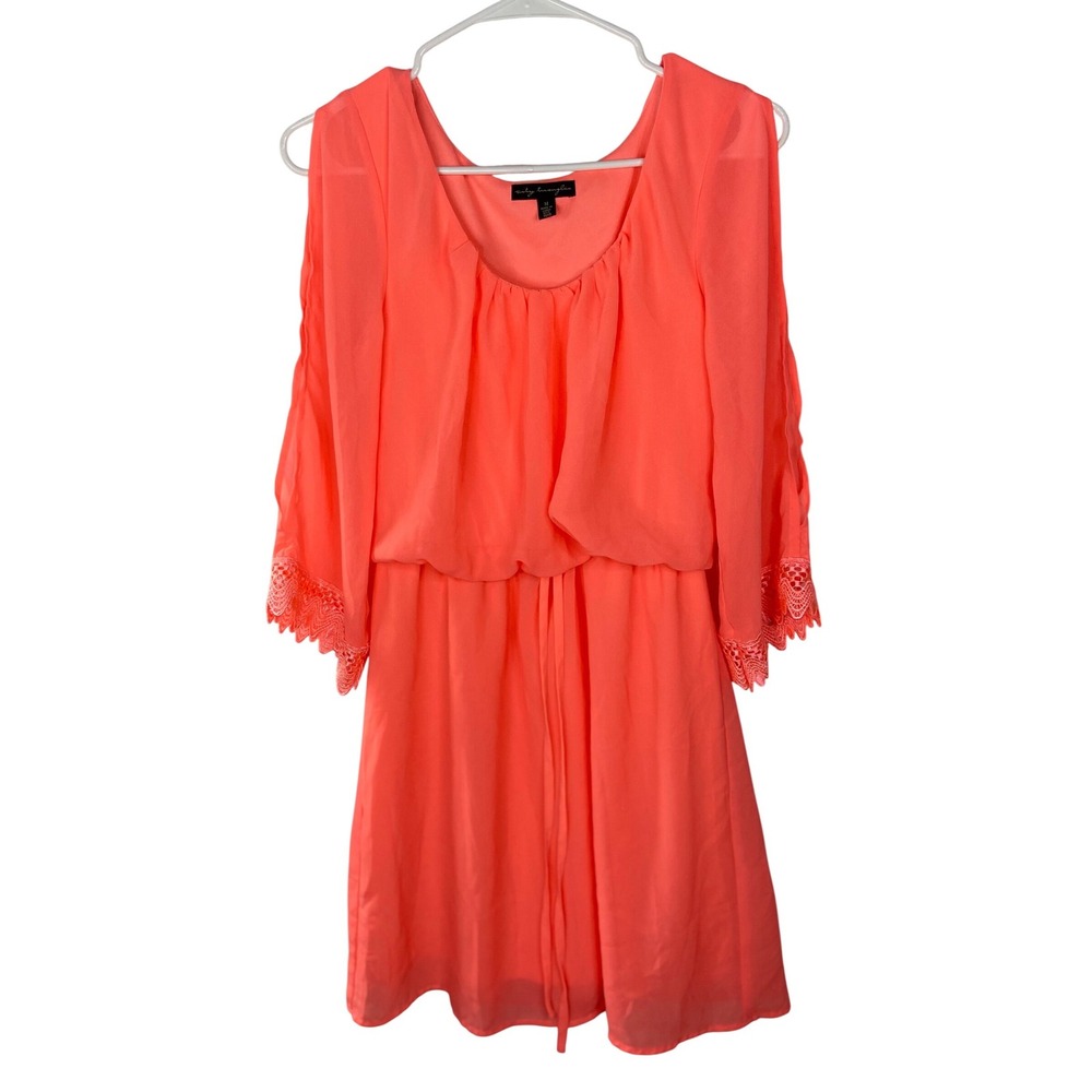 City Triangles Bright‎ Pink Dress Sheer Sleeve Lace Trim Boho Medium